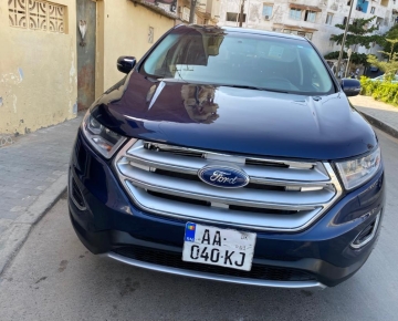 Ford Edge titanuim