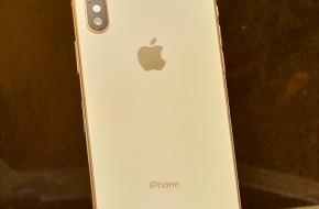 iPhone XS