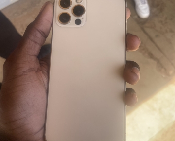 iPhone 12 Pro 128 Go à vendre