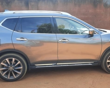 Nissan X Trail 4×4 diesel