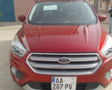 Ford Escape essence automatique climatisé année 2017